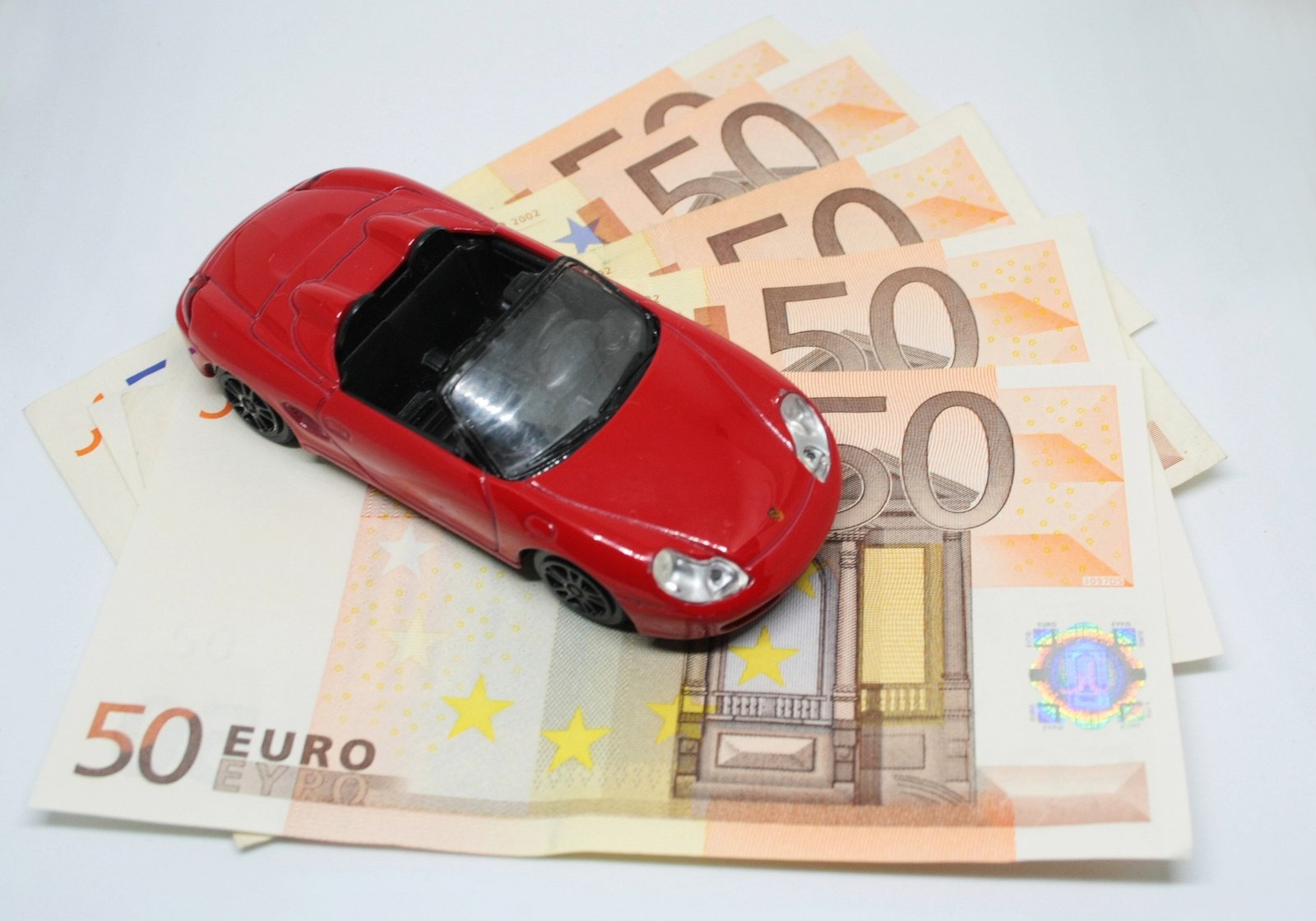 Take Advantage of Discounts and Promotions for Car Insurance 
