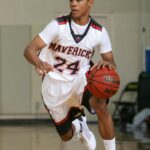 Lakers vs Mavericks star players in action